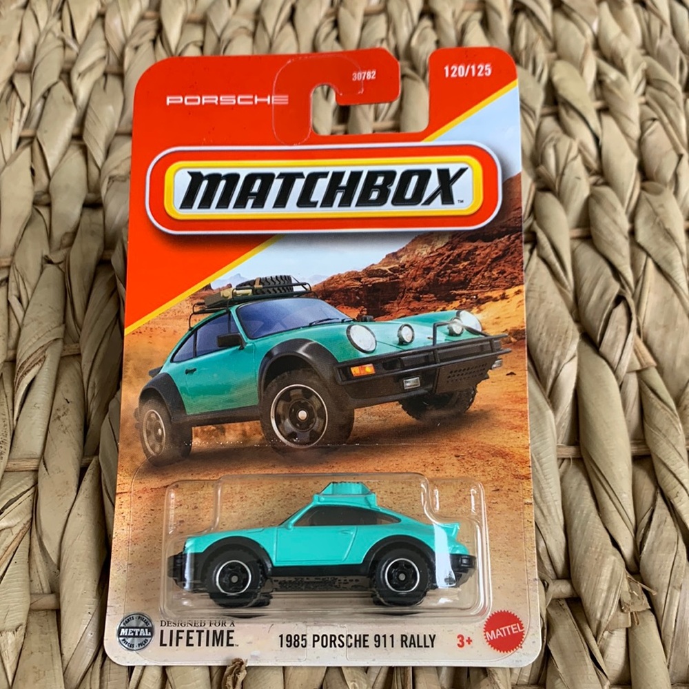 1985 Porsche 911 Rally Sports Car Matchbox Collectible MB1185 Mattel